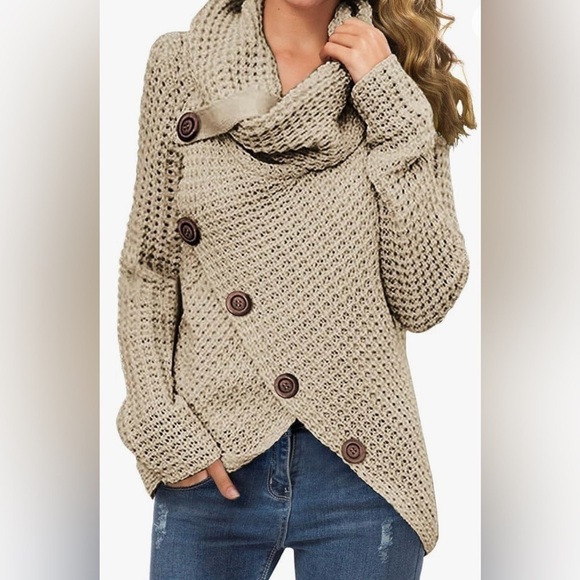 Grecerelle Sweaters - NEW Grecerelle Womens Asymmetric Chunky Button Detail Pullover Sweater Size L